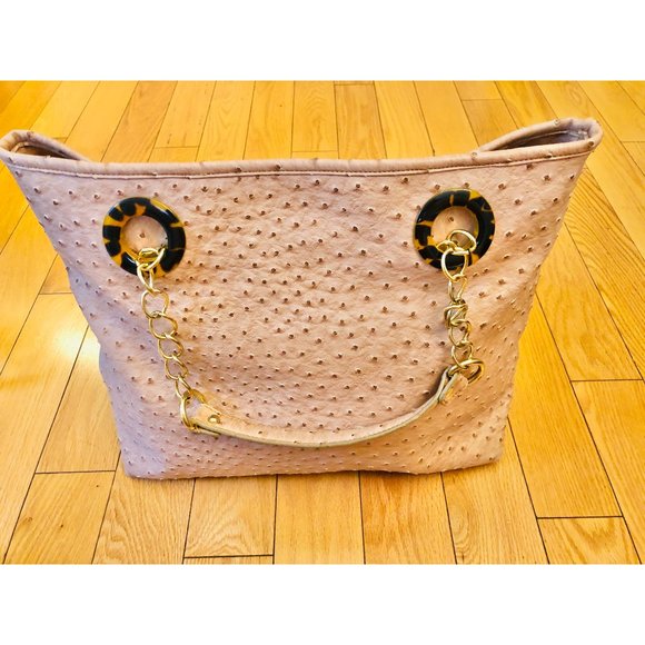 SOLD! - Ivanka Trump Shoulder Bag Genuine Leather - Picture 2 of 5